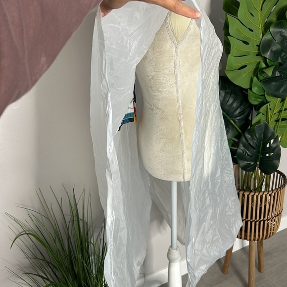 Disney parks • adult hooded rain poncho - Picture 4 of 7